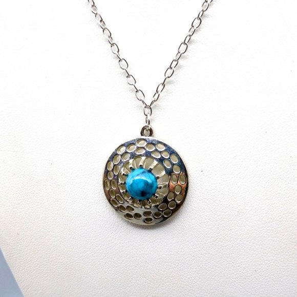 Sarah Coventry Aztec Pendant Necklace, Turquoise Lucite Vintage Medallion - Picture 4 of 5
